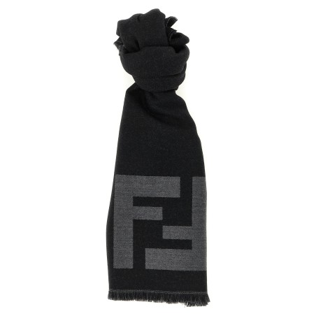 FF macro scarf
