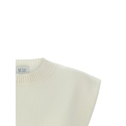 'Benedicta' vest