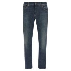 Used effect jeans