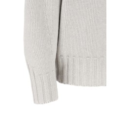 Asymmetrical hem sweater