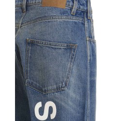 'Graphic' jeans