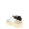 'Medalist Low' sneakers