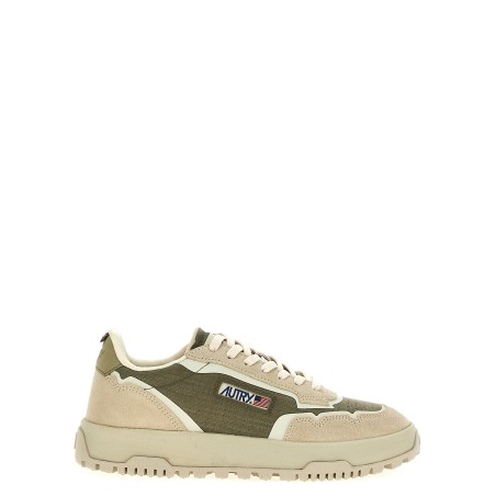 'Wildpace Low' sneakers