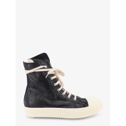 High-Top leather Sneaks