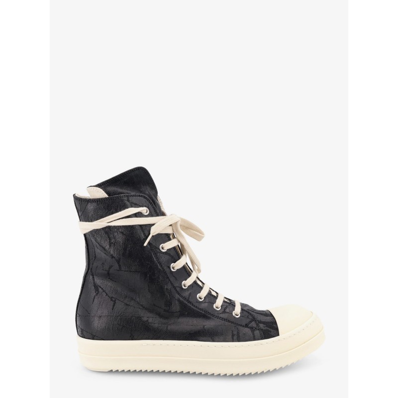 High-Top leather Sneaks