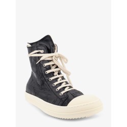 High-Top leather Sneaks
