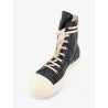 High-Top leather Sneaks