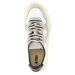 'Medalist Low' sneakers
