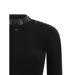 Vinyl collar sweater