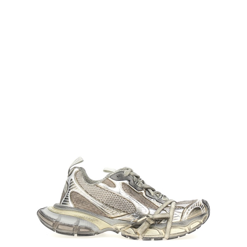 '3XL' sneakers
