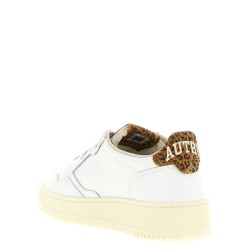 'Medalist Low' sneakers