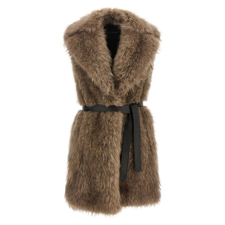 'Tipping' vest