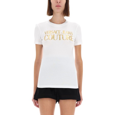 T-SHIRT WITH LOGO