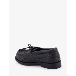 Pier Intrecciato leather boat shoes