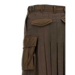 Hybrid construction skirt