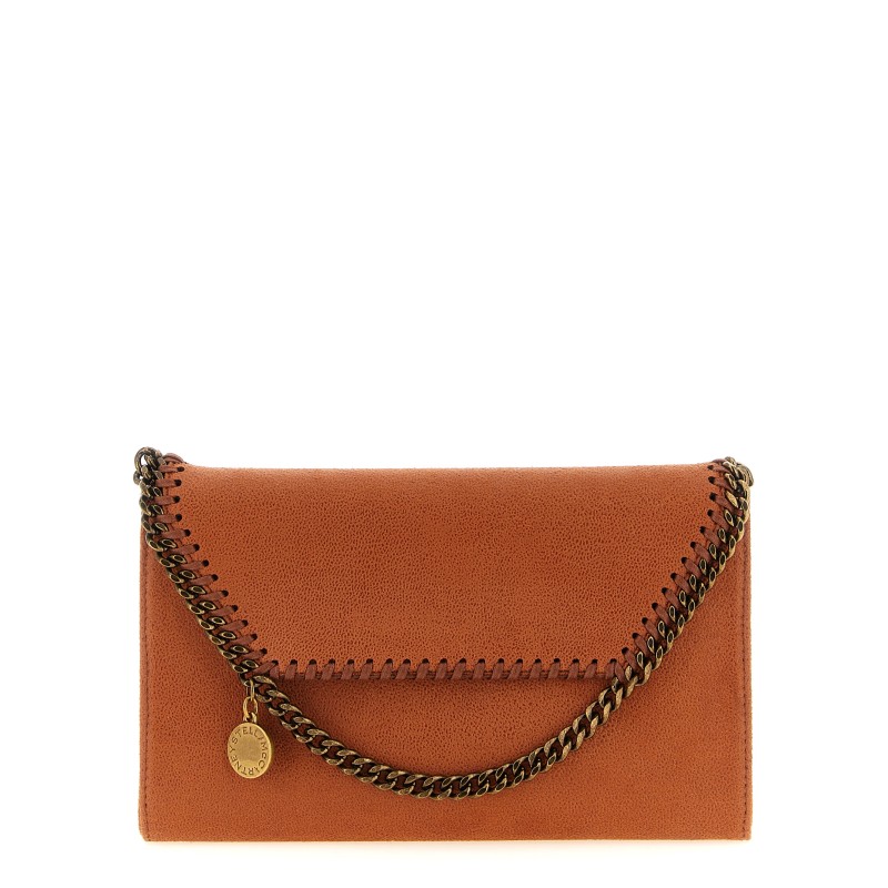 'Falabella' wallet on chain