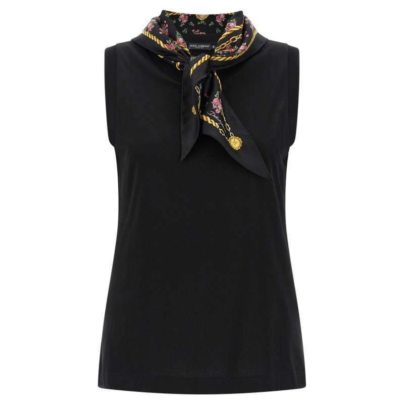 T-shirt with scarf