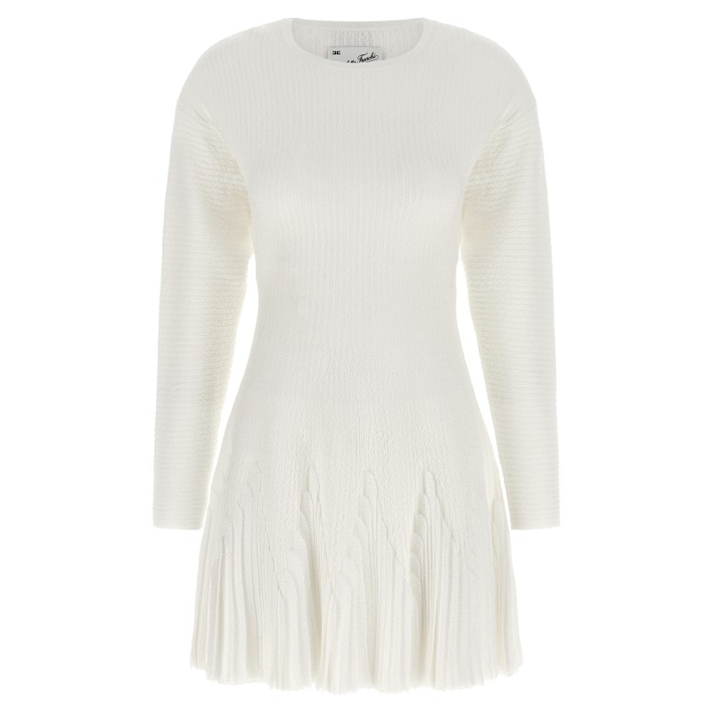 Knitted pleated dress
