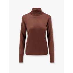 Virgin wool turtleneck