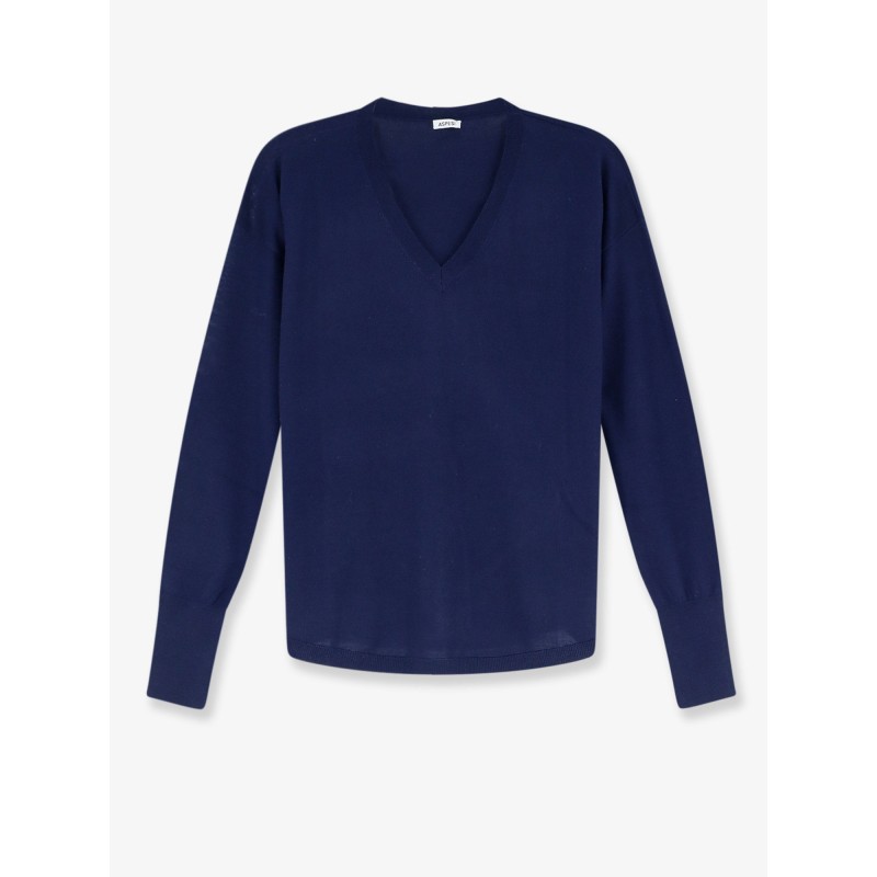 Virgin wool sweater