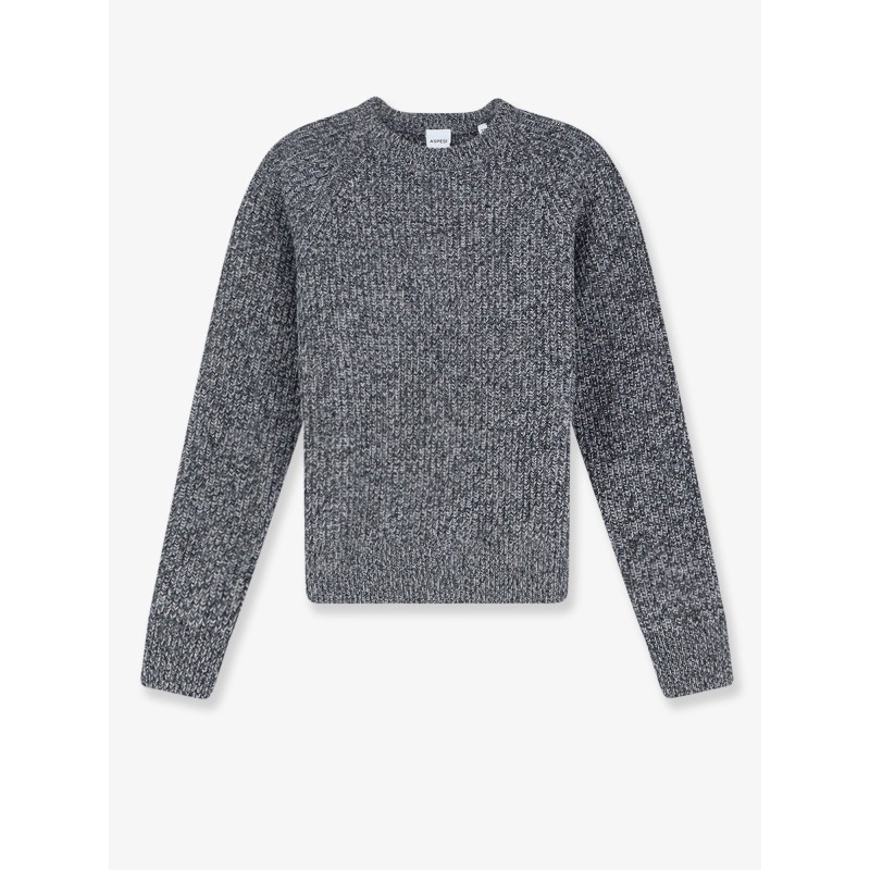 Virgin wool sweater