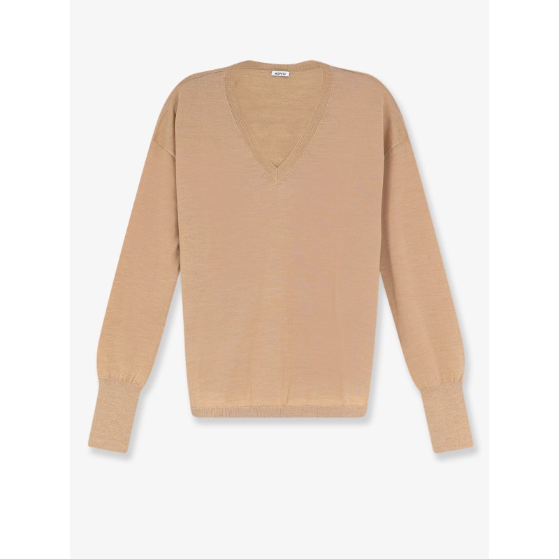 Virgin wool sweater