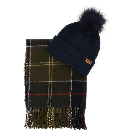 'Dover & Haile' set: cap + scarf