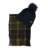 'Dover & Haile' set: cap + scarf