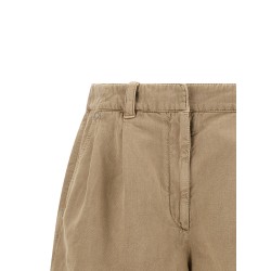 'Baggy' shorts