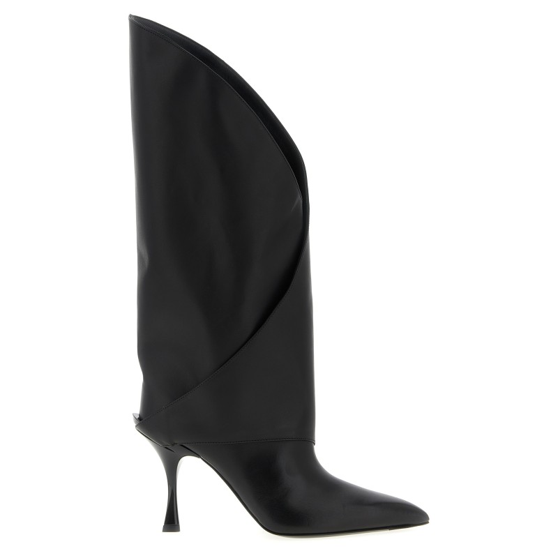 'Twist' boots