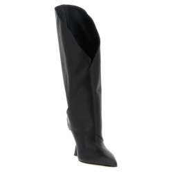'Twist' boots