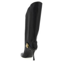 'Twist' boots