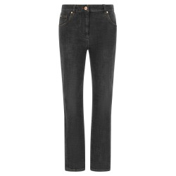 'Slim' jeans