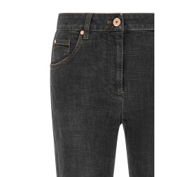 'Slim' jeans