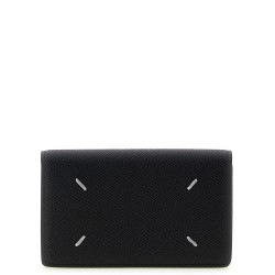 'Clip' card holder