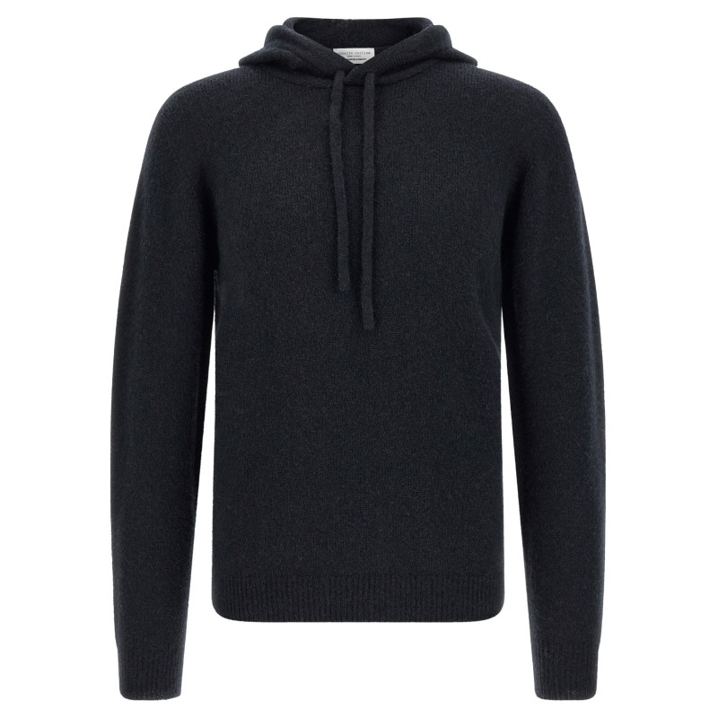 Hooded sweater