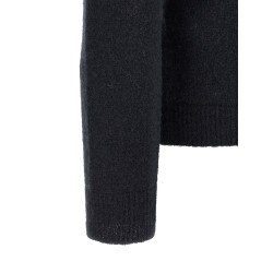 Hooded sweater