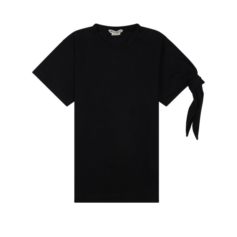 T-SHIRT CON NODO