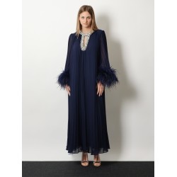 Chiffon long dress with ostrich feathers