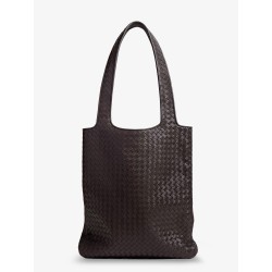Veneto leather shoulder bag with Intrecciato motif