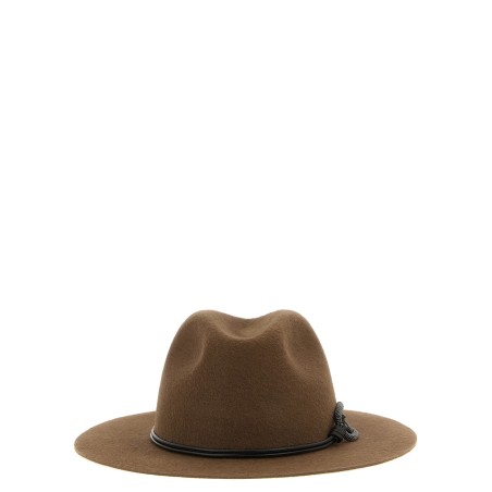 'Monile' hat