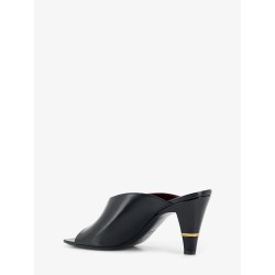 Giulietta leather sandals