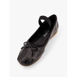 Leather ballet flats