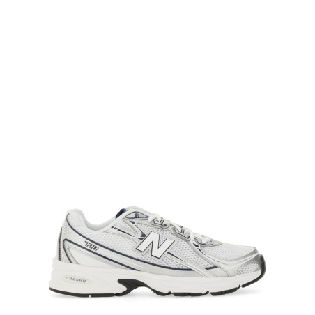 SNEAKER "U740"