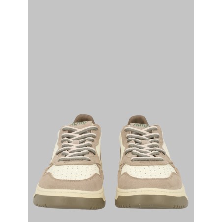 SNEAKER "MEDALIST LOW"