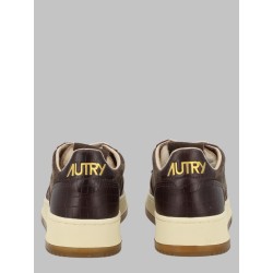 SNEAKER "MEDALIST LOW"