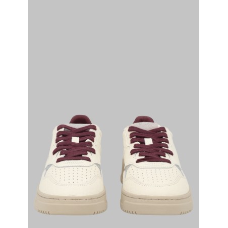 SNEAKER "MEDALIST LOW"