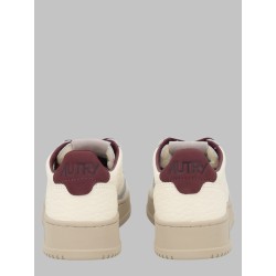 SNEAKER "MEDALIST LOW"