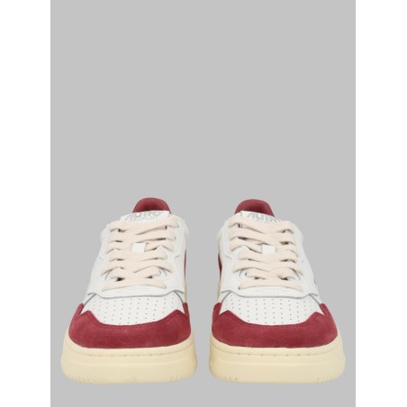 SNEAKER "MEDALIST LOW"