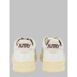 SNEAKER "MEDALIST LOW"